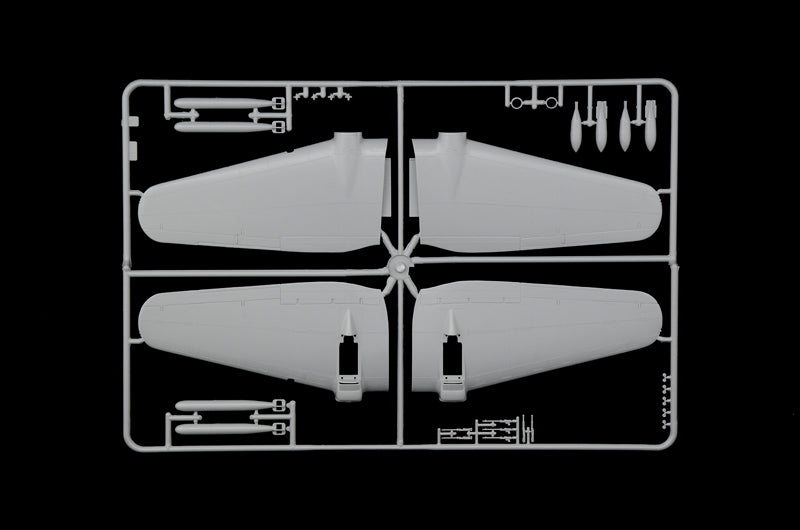 Italeri 1436 - SCALE 1 : 72 HEINKEL HE111H