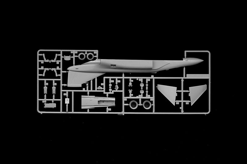 Italeri 1434 - SCALE 1 : 72 F-4M PHANTOM FG.1