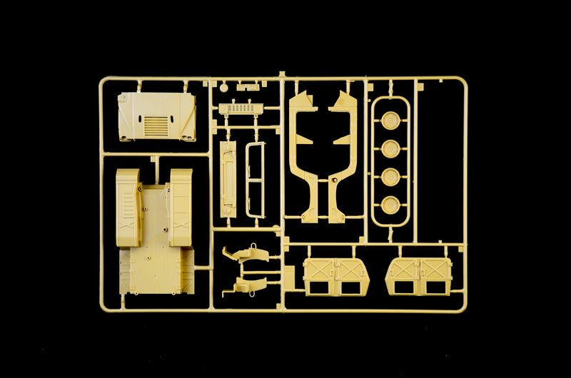 Italeri 6598 - SCALE 1 : 35 HMMWV M1036 TOW Carrier