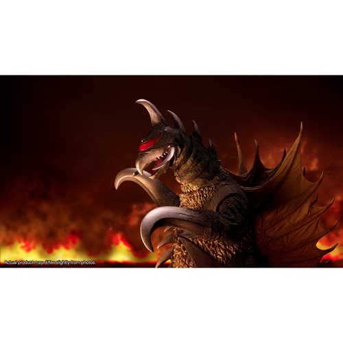 Bandai 64916  Godzilla vs. Gigan Earth Destruction Directive 1972 Gigan S.H.MonsterArts Action Figure