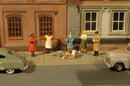 Bachmann O SceneScapes 33167 Sidewalk People (6)