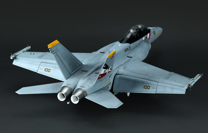 Meng-Model LS-016 BOEING F/A-18F SUPER HORNET BOUNTY HUNTERS 1:48