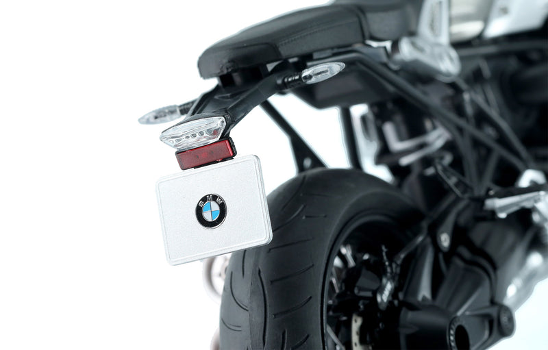 Meng-Model MT-003s BMW R nineT (PRE-COLORED EDITION) 1:9