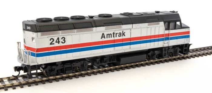 WalthersMainline 910-9463 EMD F40PH - Standard DC -- Amtrak(R)