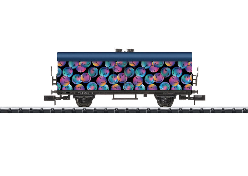 Minitrix N 18991 2-Axle Reefer with Smooth Sides, SmileyWorld Car 2025