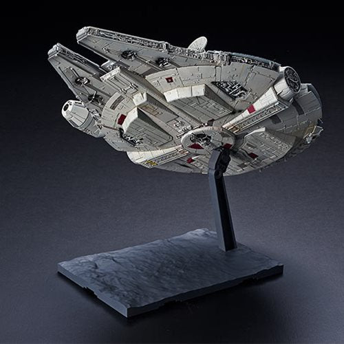 Bandai 2482314 Star Wars: The Rise of Skywalker Millennium Falcon 1:144 Scale Model Kit