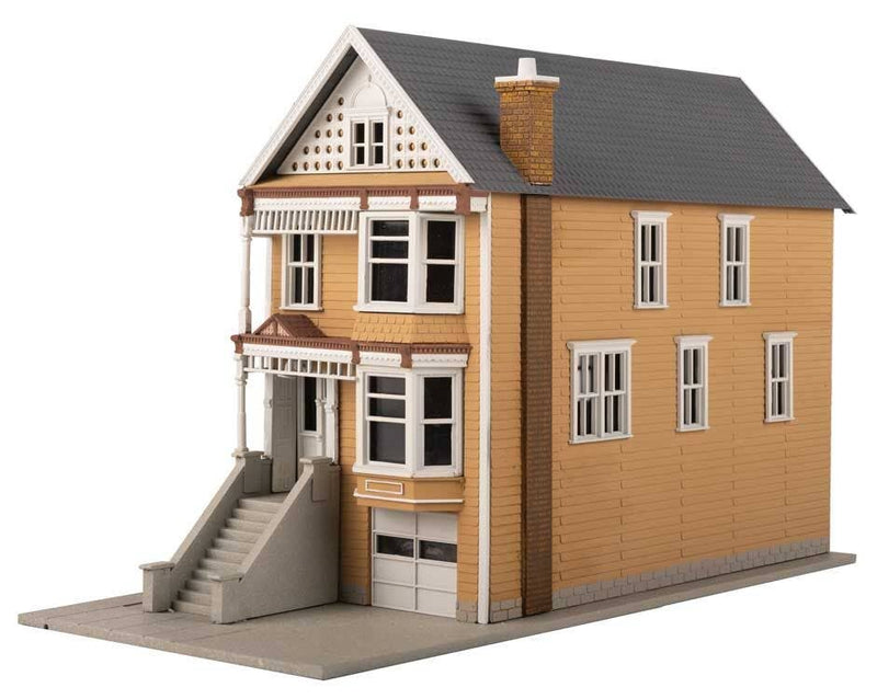 PREORDER Walthers Trainline HO 931-954 Gingerbread House Victorian House Kit