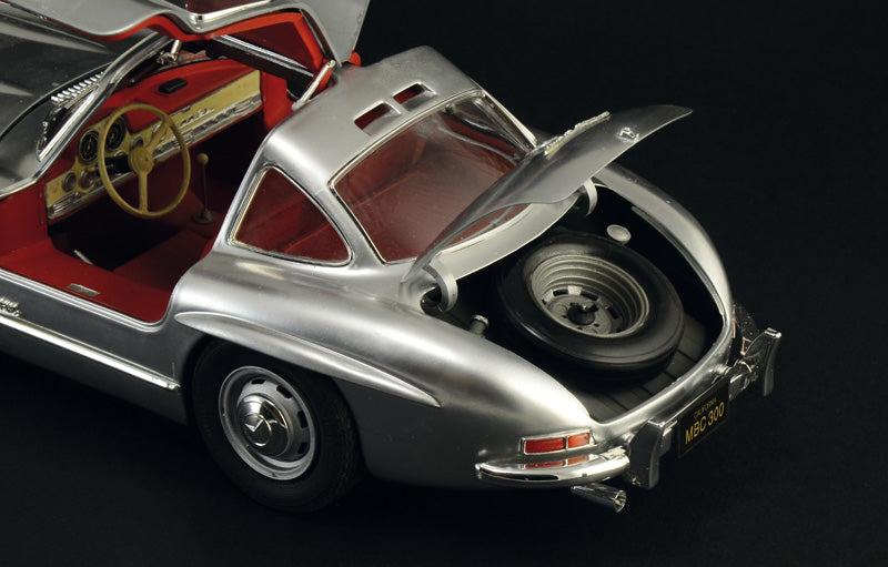 Italeri 3612 MERCEDES-BENZ 300 SL GULLWING 1:16