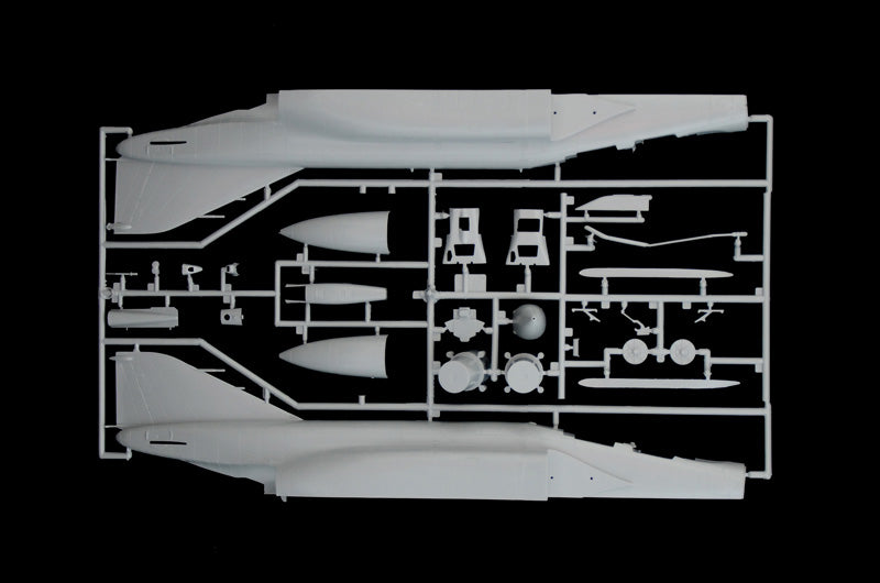 Italeri 2770 - SCALE 1 : 48 F-4E PHANTOM II