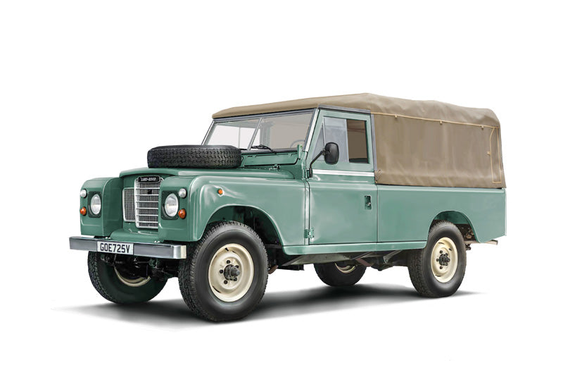 Italeri 3665 - SCALE 1 : 24 Land Rover 109 LWB