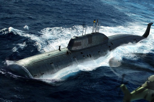 HobbyBoss 83525 Ssn Akula Class Sub 1:350