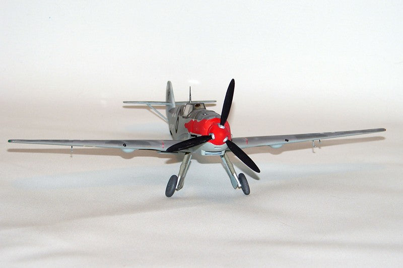 Academy Models 12225 MESSERSCHMITT Bf109T-2 1:48