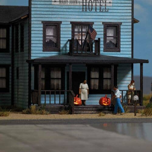 Busch HO 5417 Illuminated Jack O'Lantern/Pumpkin, 14-16V