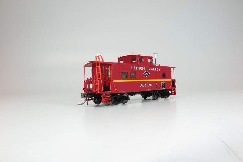 Rapido 144013 Northeastern-style Steel Caboose: LV - Black Diamond Scheme: