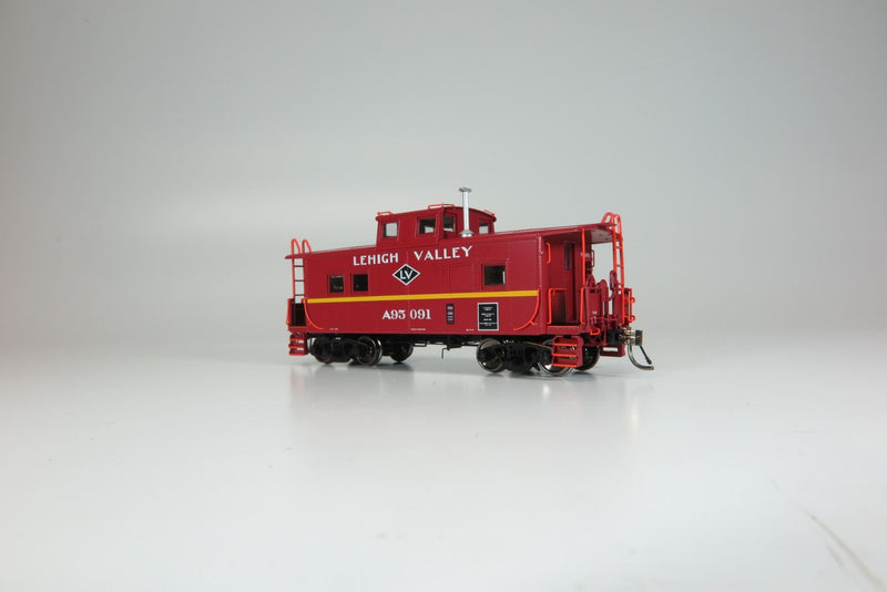 Rapido 144013 Northeastern-style Steel Caboose: LV - Black Diamond Scheme: