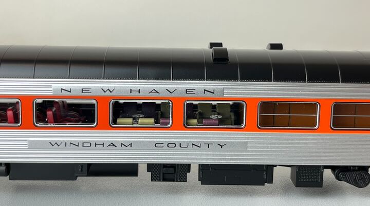 Rapido 134019 HO Scale New Haven County Car - NH McGinnis w/o Skirts