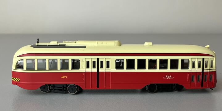 Bowser 12910 Exec Line PCC Kansas City Body Trolley,