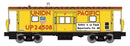 Walthers Mainline HO 910-8681 International Bay Window Caboose, Union Pacific
