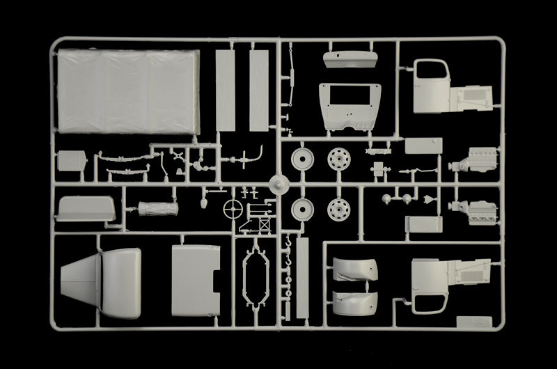 Italeri 6558 - SCALE 1 : 35 MERCEDES - BENZ L3000 S