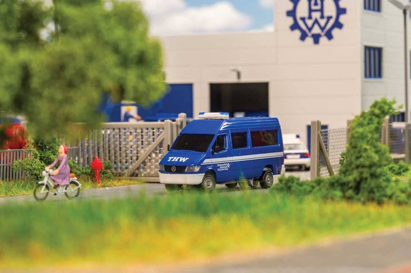 PREORDER Faller HO 161427 Car System Mercedes-Benz Sprinter Passenger Van with Flashers, THW | 260.99