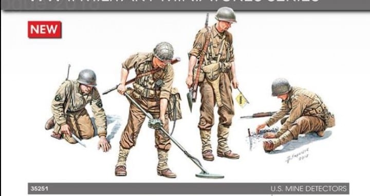 MiniArt 35251 US Combat Eng Mine-Detect Figure (4) 1:35