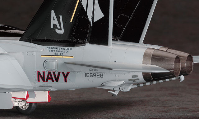 Hasegawa Models 7252 EA-18G Growler 1:48 SCALE MODEL KIT