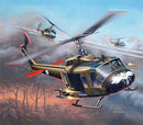 Revell 4983 Bell UH-1H Gunship 1:100