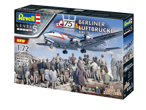 Revell Germany 5652 Berlin Airlift C-54D 75 Anniv GS 1:72