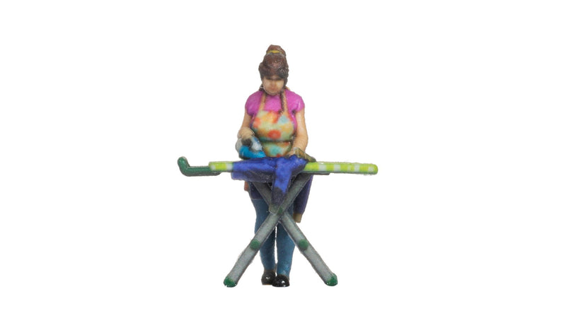 PREORDER Noch HO 10425 Woman and Ironing Board