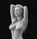 Hasegawa Models 52262 12 Real Figure Collection No.02 Blonde Girl 1:12 Scale Model Kit