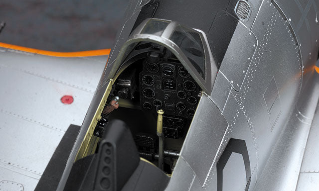 Hasegawa Models 8880 Nakajima Ki-44 Type 2 single-seat fighter Shoki II Type C 1:32 SCALE MODEL KIT