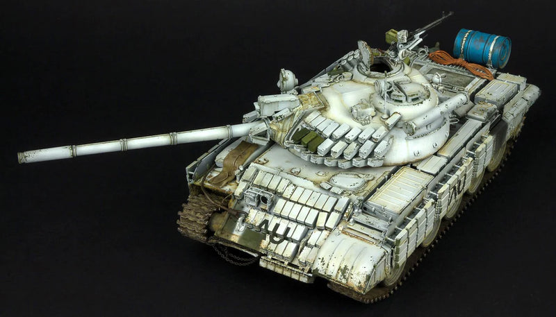 Takom Models - 2042 1:35 Russian Medium Tank T-55 AMV Kit