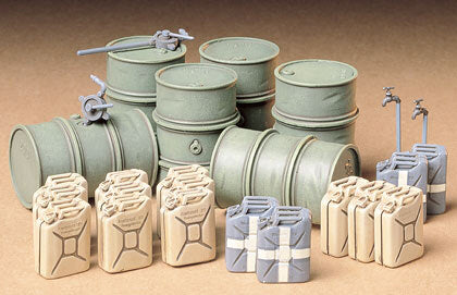 Tamiya 35186 German Fuel Drum Set 1:35