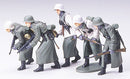 Tamiya 35256 German Assault Infantry Winter
