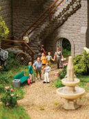 Faller HO 151677 Tourists (8)