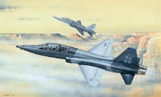 Trumpeter Models 2877 Usaf T-38C Talon 1:48