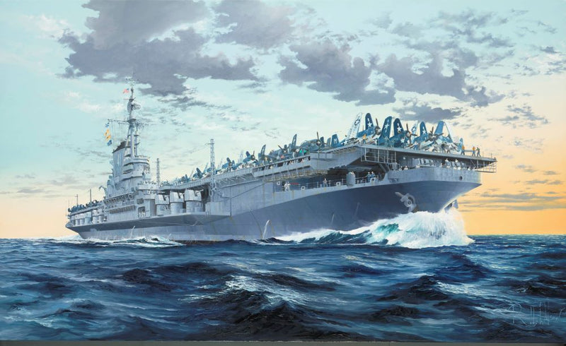 Trumpeter Models 5634 USS Midway CV41 Aircraft Carrier 1:350