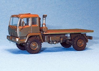 Trident Miniatures 90244 Military - US/Nato - Light/Medium Tactical Vehicles -- M1080 Single-Axle Flatbed (olive), HO Scale