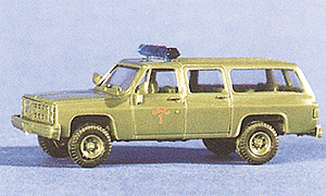 Trident Miniatures 90110 Military - US Air Force (Modern) - Light Trucks -- Chevrolet Suburban - Fire Chief