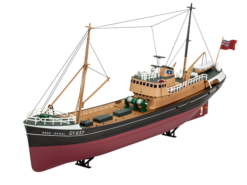 Revell 05204 North Sea Trawler 1:142