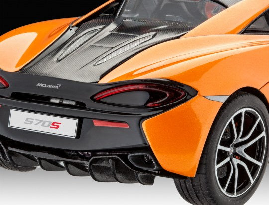 Revell Monogram Germany 07051 McLaren 570S 1:24