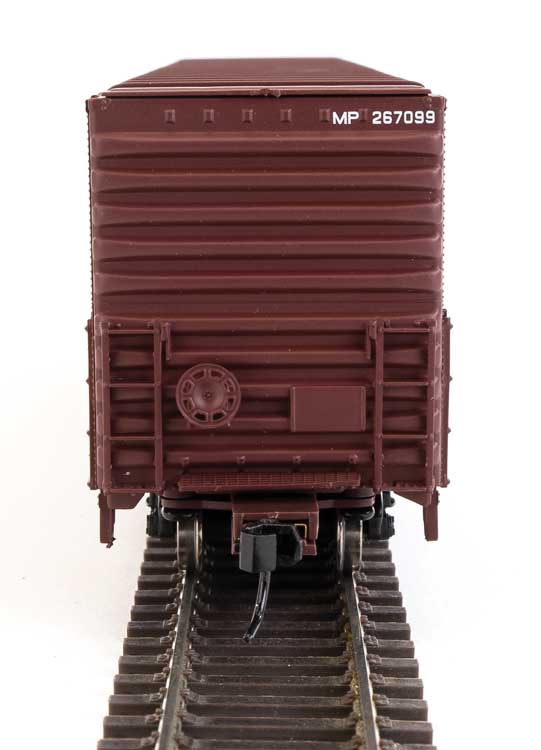 WalthersMainline 910-3233 60' Pullman-Standard Auto Parts Boxcar (10' and 6' doors) - Ready to Run -- Missouri Pacific(TM)