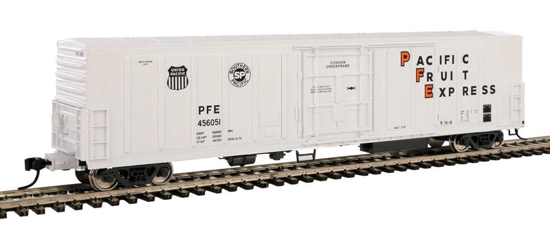 WalthersMainline 910-3958 57' Mechanical Reefer - Ready to Run -- Pacific Fruit Express(TM)