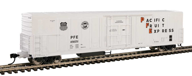 WalthersMainline 910-3960 57' Mechanical Reefer - Ready to Run -- Pacific Fruit Express(TM)
