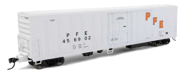 WalthersMainline 910-3982 57' Mechanical Reefer - Ready to Run -- Pacific Fruit Exress(TM)