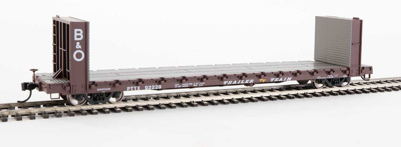 WalthersMainline 910-5813 60' Pullman-Standard Bulkhead Flatcar (48' IL) - Ready to Run -- Trailer-Train with B&O Bulkheads