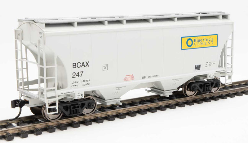 WalthersMainline 910-7567 39' Trinity 3281 2-Bay Covered Hopper - Ready to Run -- Blue Circle Cement