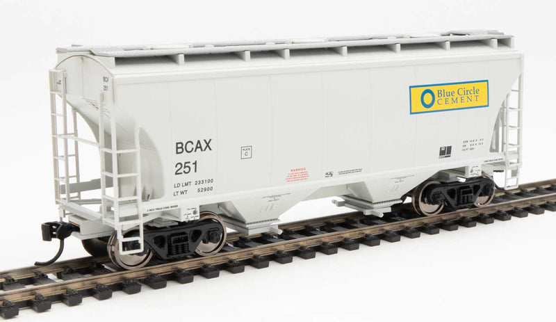 WalthersMainline 910-7568 39' Trinity 3281 2-Bay Covered Hopper - Ready to Run -- Blue Circle Cement