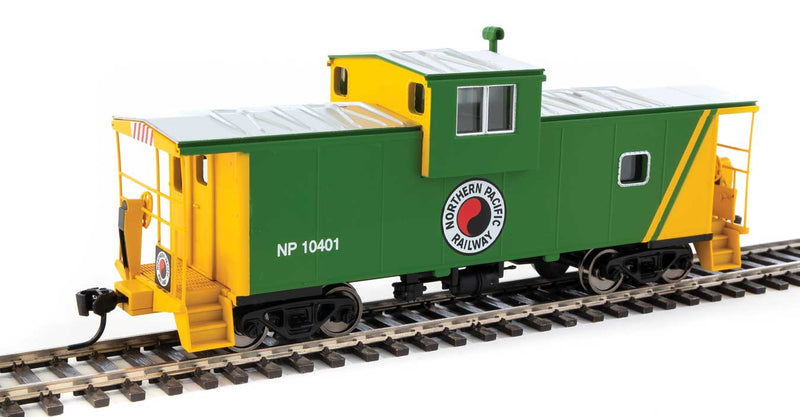 WalthersMainline 910-8719 International Extended Wide-Vision Caboose - Ready to Run -- Northern Pacific