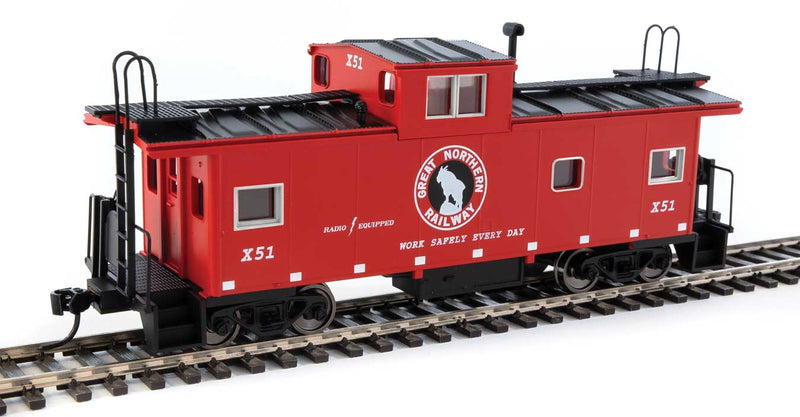WalthersMainline 910-8767 International Wide-Vision Caboose - Ready to Run -- Great Northern